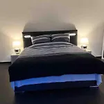 Preiswertes Stilvolles Im Privaten Haus Mit Grossem Schoenem Modernem Gemeinschaft Badenzimmer Daire Lörrach