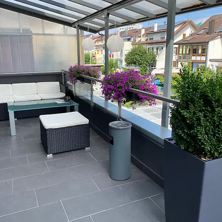 Daire Preiswertes Stilvolles Im Privaten Haus Mit Grossem Schoenem Modernem Gemeinschaft Badenzimmer