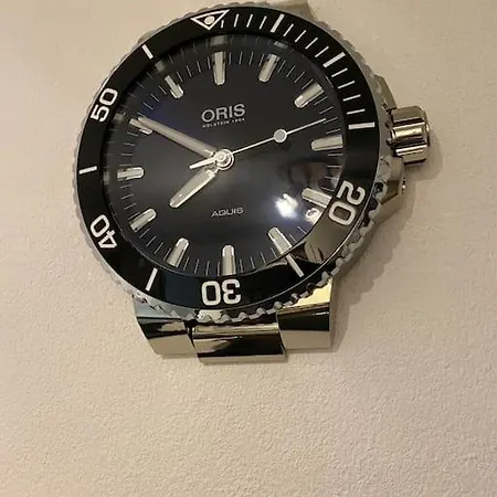 Preiswertes Stilvolles Im Privaten Haus Mit Grossem Schoenem Modernem Gemeinschaft Badenzimmer Daire *