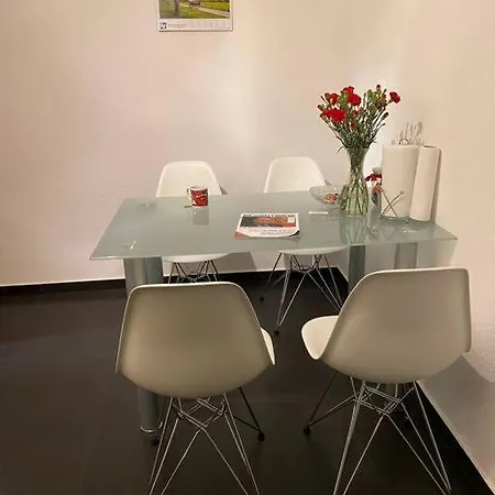 Apartment Preiswertes Stilvolles Im Privaten Haus Mit Grossem Schoenem Modernem Gemeinschaft Badenzimmer Lorrach